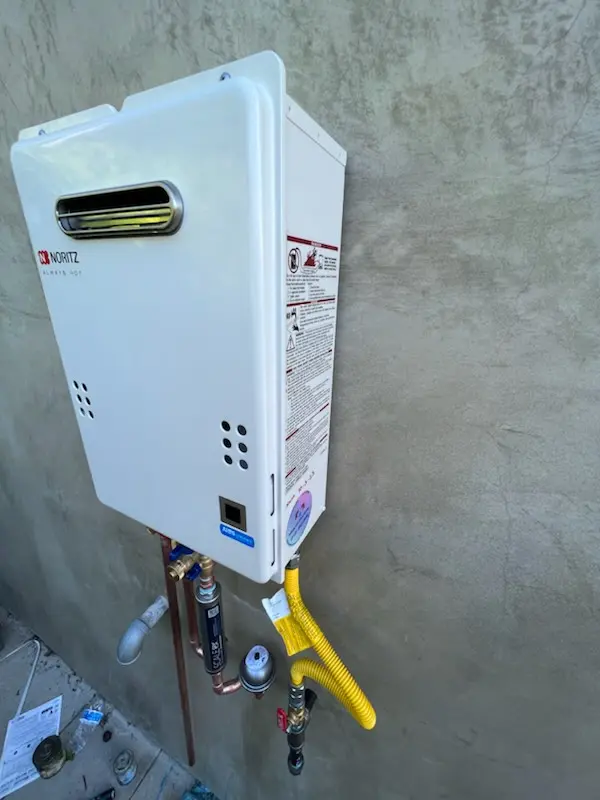 Tankless water heater installation for Treichlers homes